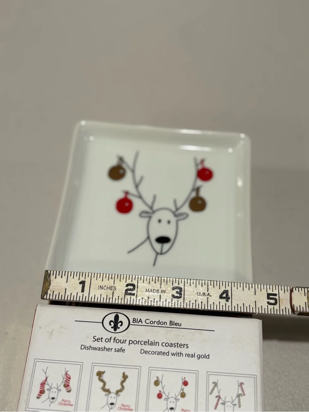 Holiday Reindeer Porcelain Costers- White (Set of 4)